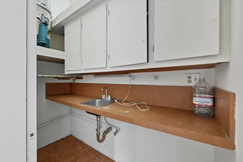 $3,250,000 | 901 South Pacific Coast Highway, Redondo Beach, CA 90277