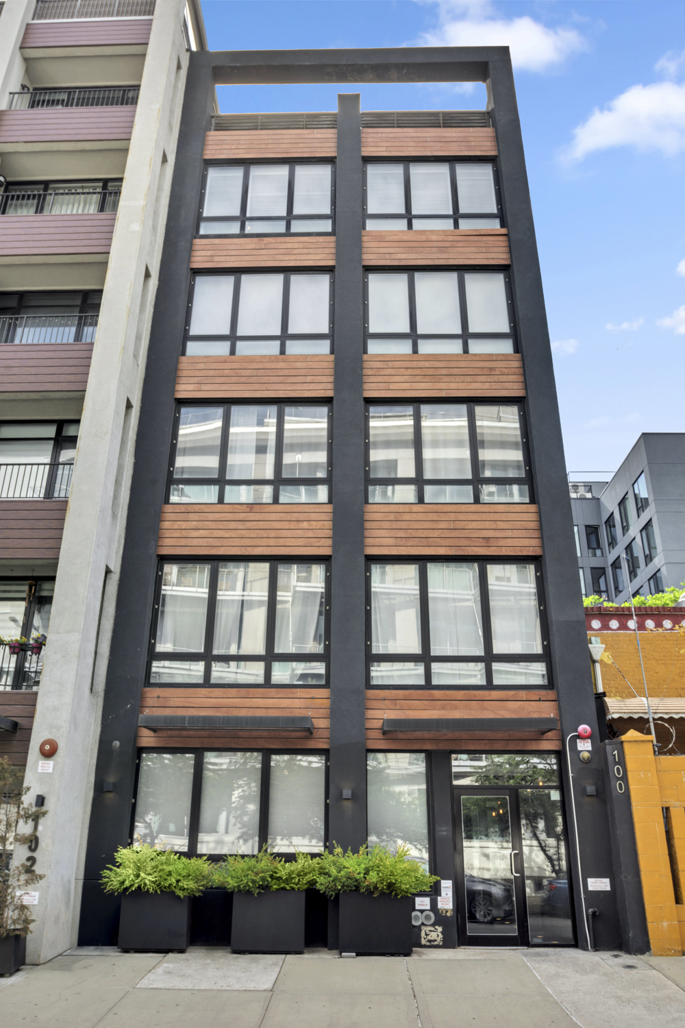 100 Gold Street, Unit PHA Brooklyn, NY 11201 - Photo 15 of 18 Gallery Image 15