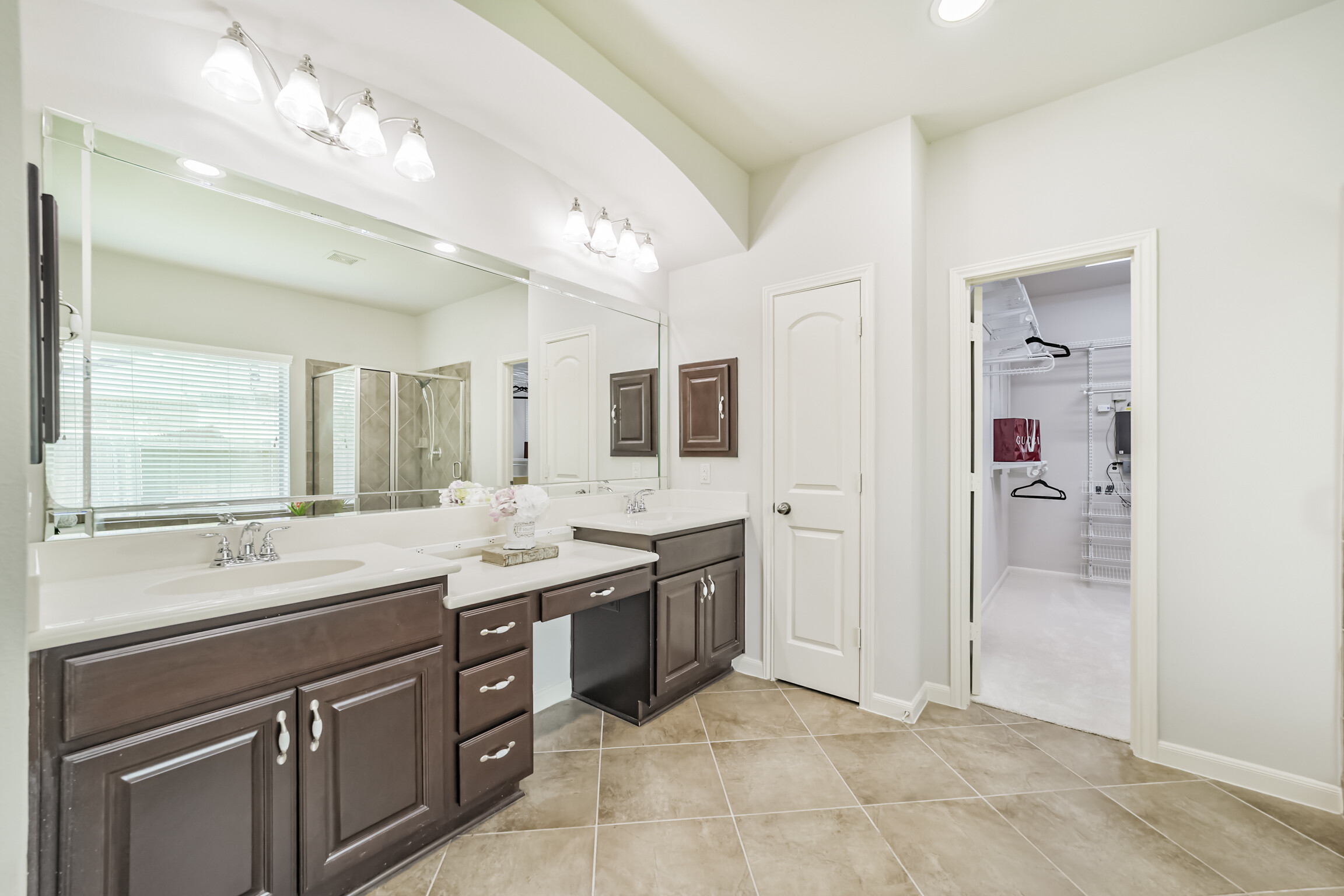 13607 Breakwater Path Loop Houston, TX 77044 - Photo 34 of 47