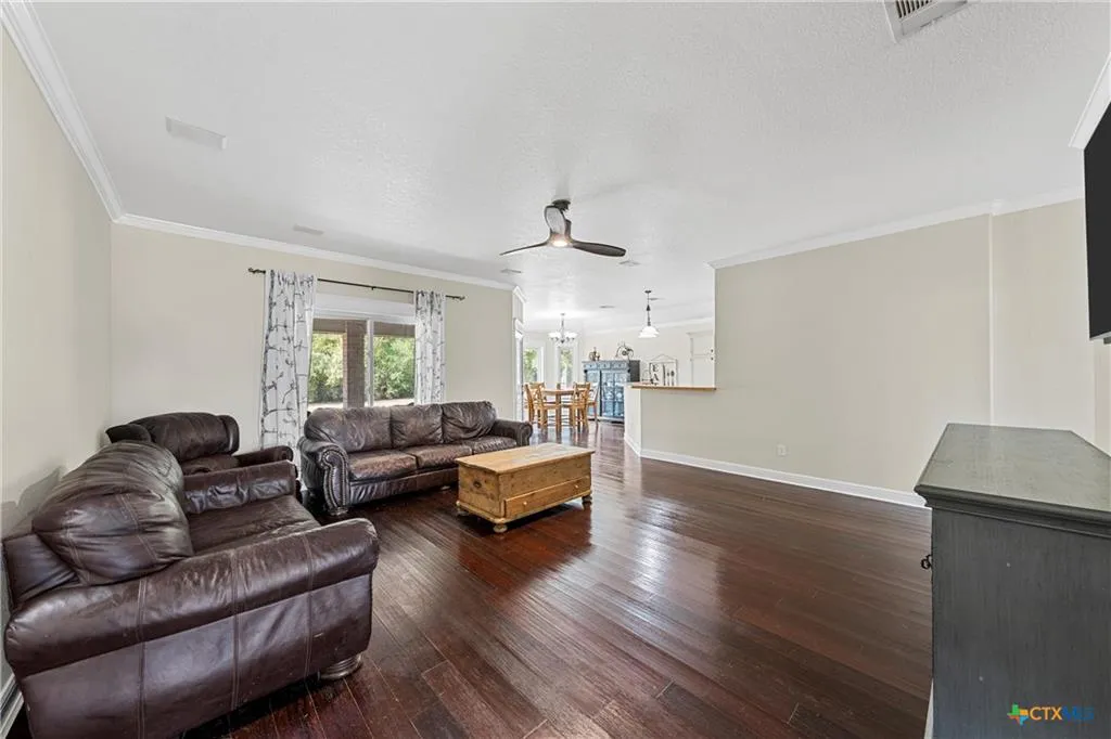 $453,000 | 905 North 1st Street, Nolanville, TX 76559