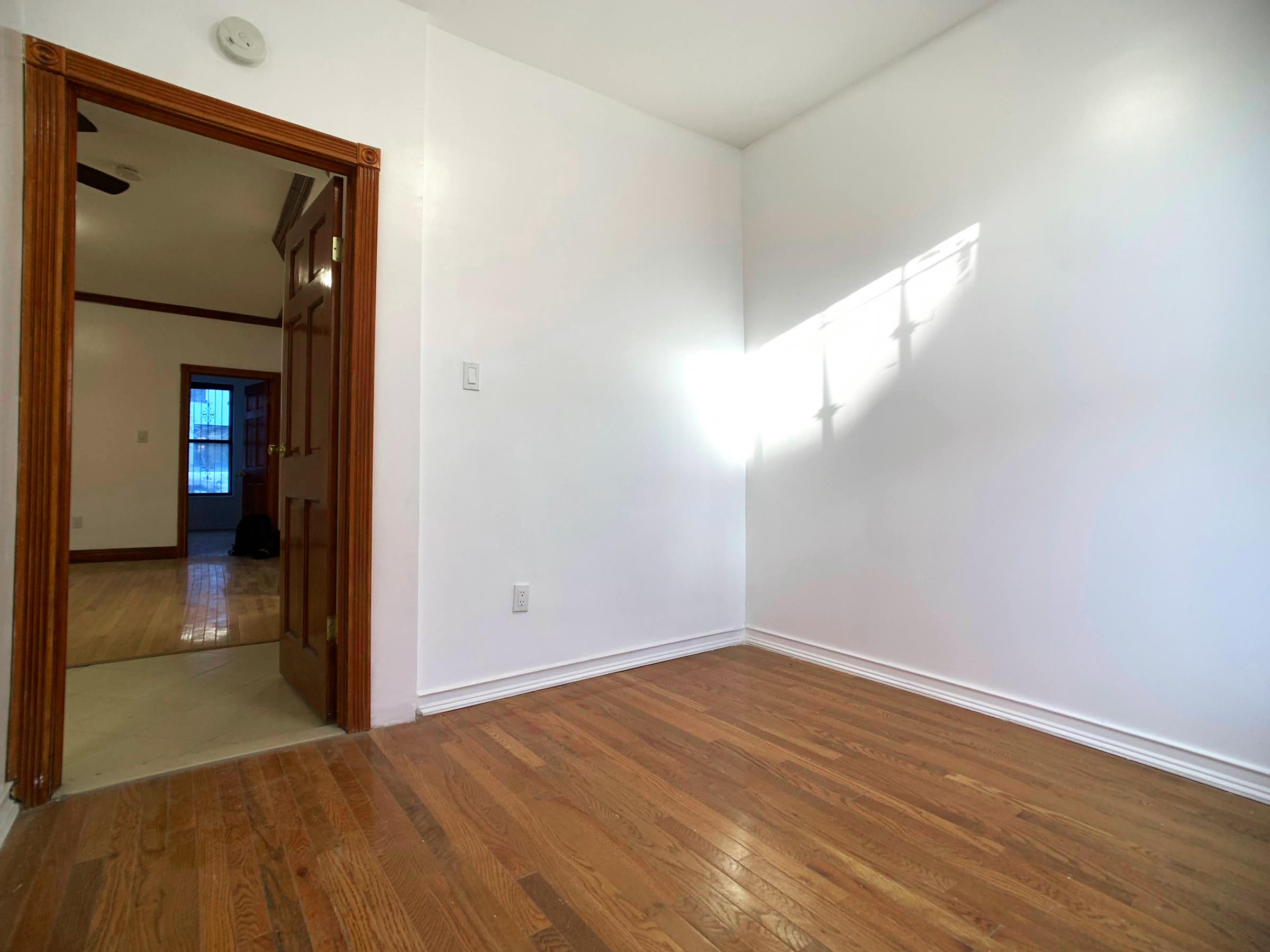 630 President Street, Unit 1 Brooklyn, NY 11215 - Photo 9 of 11 a view of empty room