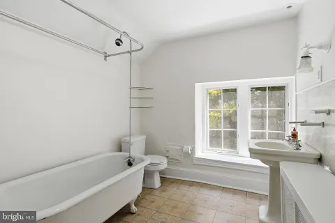 $895,000 | 6711 Lincoln Drive, Philadelphia, PA 19119