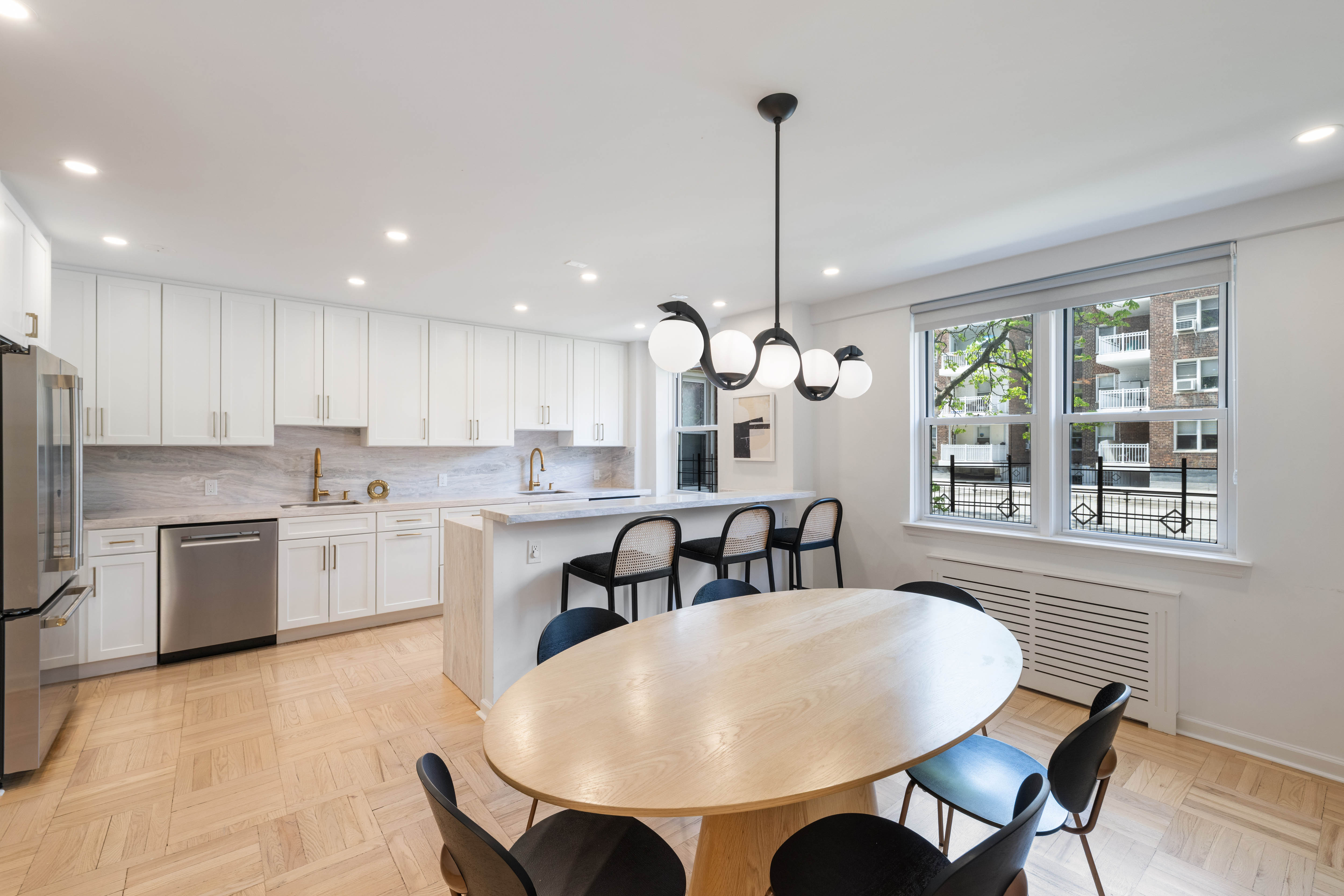 3725 Henry Hudson Parkway West, Unit 3DE Bronx, NY 10463 - Photo 4 of 20
