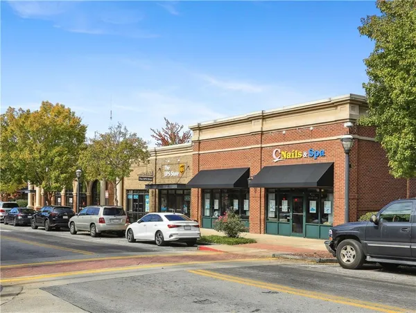 $2,100 | 1261 Caroline Street Northeast, Unit 223, Atlanta, GA 30307