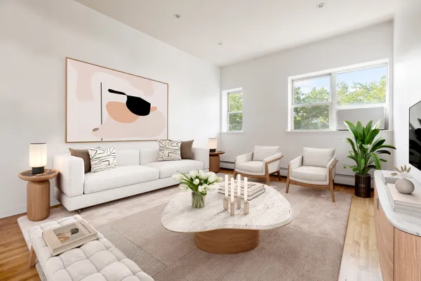 $725,000 | 372 Dekalb Avenue, Unit 4M | Clinton Hill