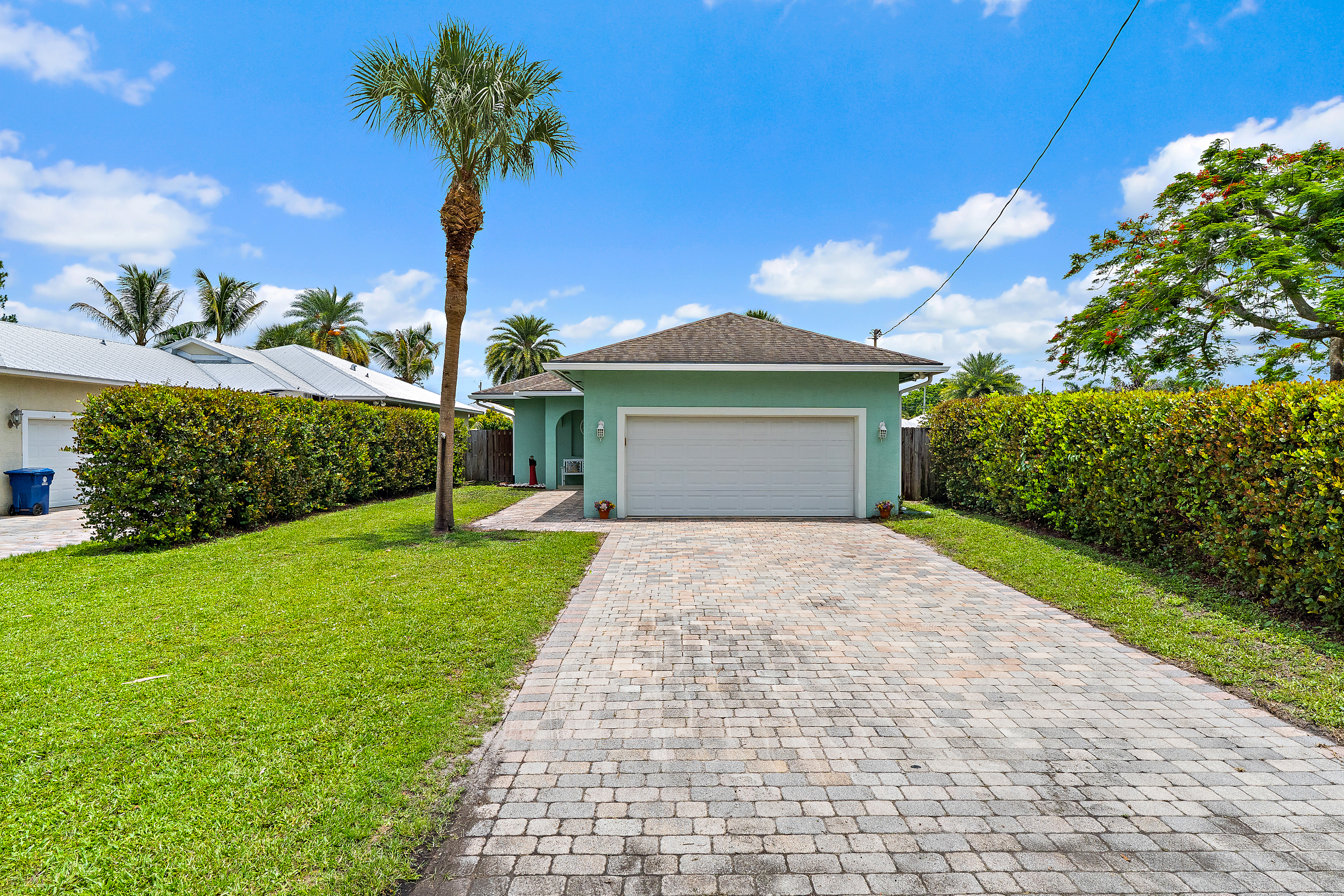 17620 Cinquez Park Road West Jupiter, FL 33458 - Photo 3 of 12