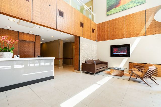 $860,000 | 301 West 115th Street, Unit 6H | Harlem