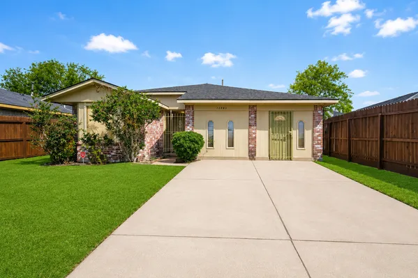 $177,000 | Address Upon Request, Houston, TX 77048