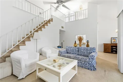 $179,900 | 1960 Westminster Circle, Unit 2, Vero Beach, FL 32966