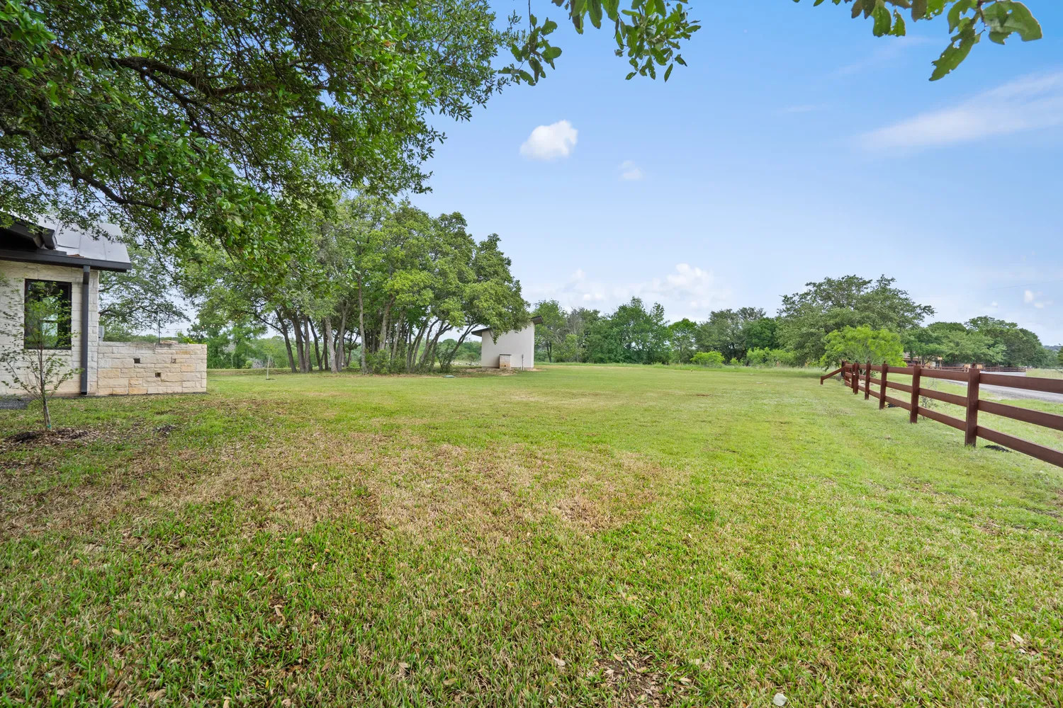 $1,875,000 | 3921 County Road 258, Liberty Hill, TX 78642