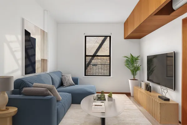 $3,200 | 305 8th Avenue, Unit B8 | Park Slope