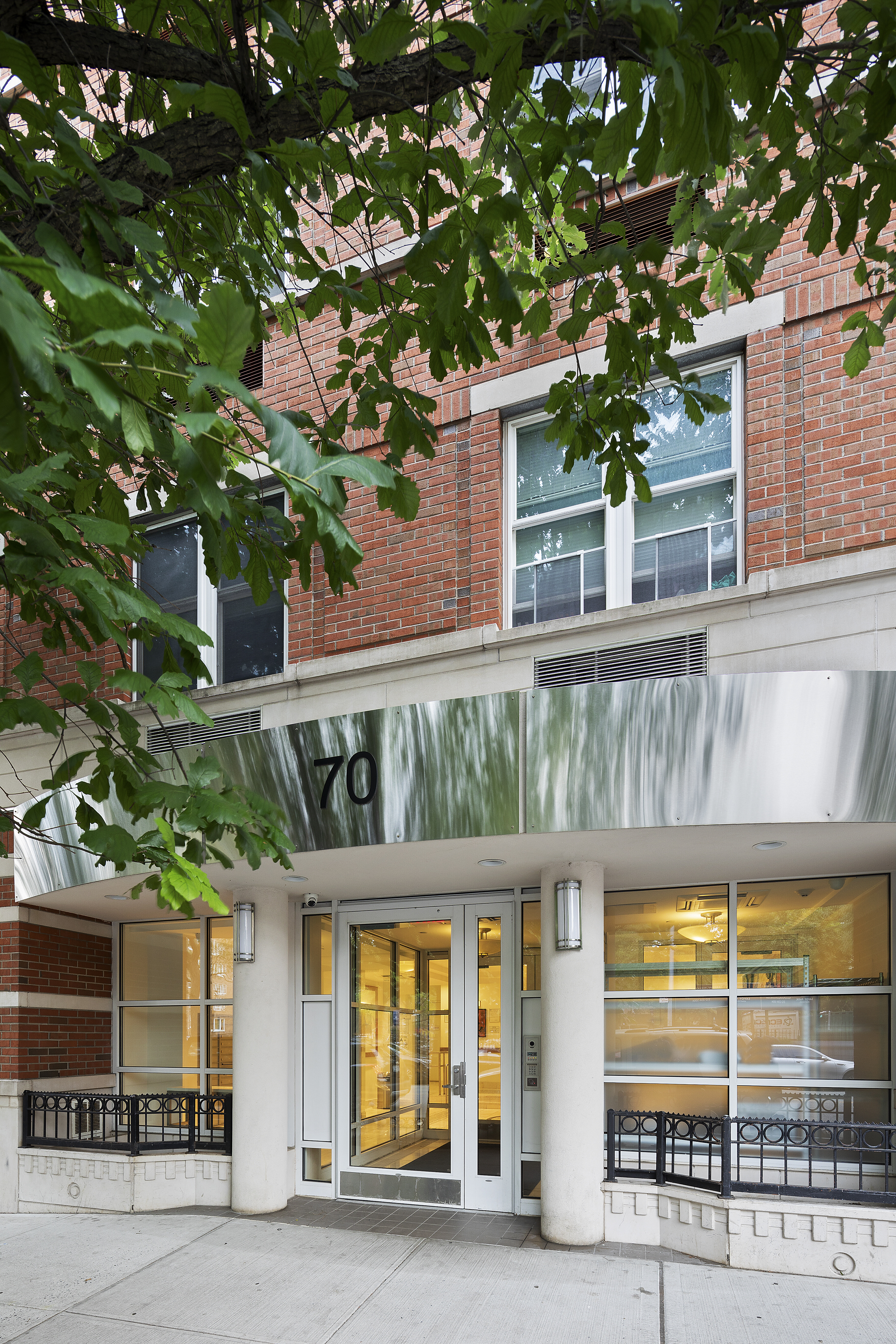 70 West 139th Street, Unit 8I Manhattan, NY 10037 - Photo 10 of 11