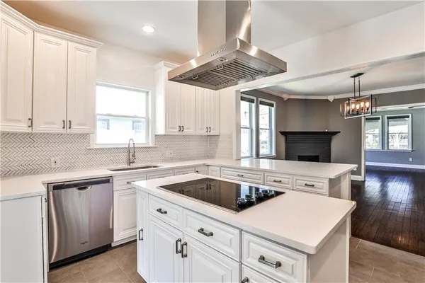 $4,250 | 220 Mayson Avenue Northeast, Atlanta, GA 30307