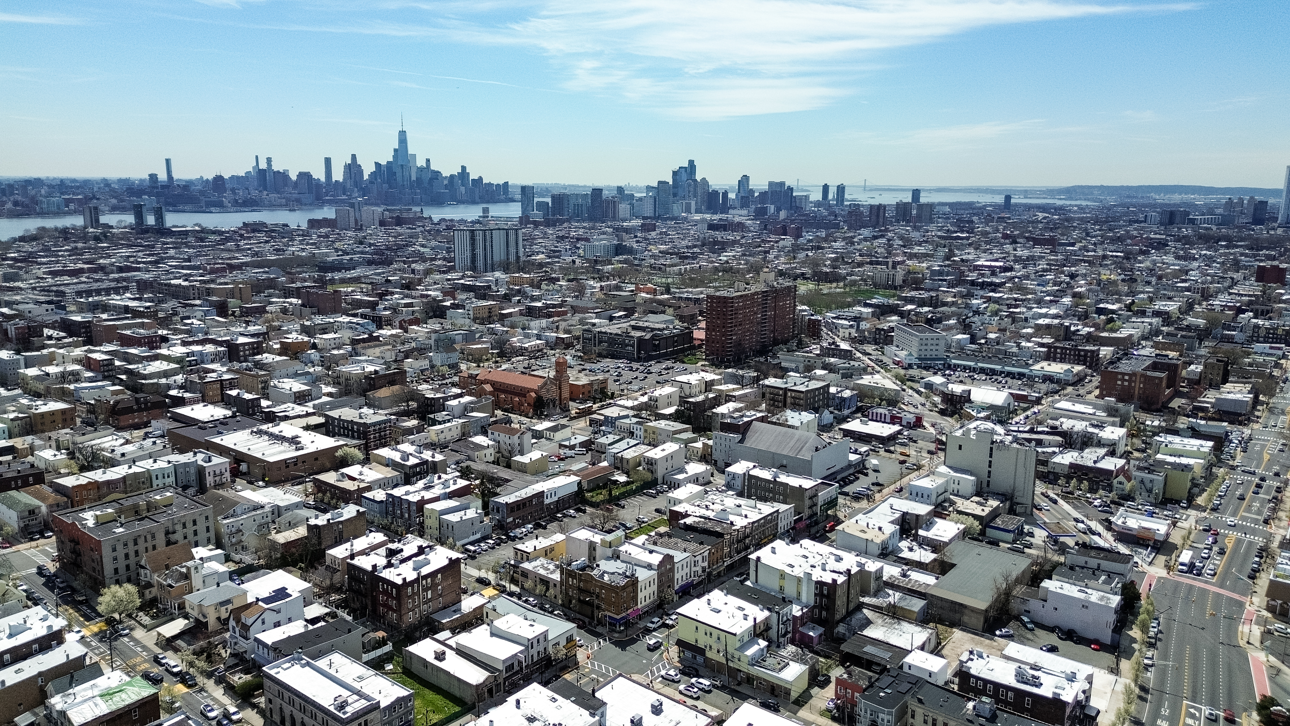814 Summit Avenue Union City, NJ 07087 - Photo 14 of 23 an aerial view of multiple house