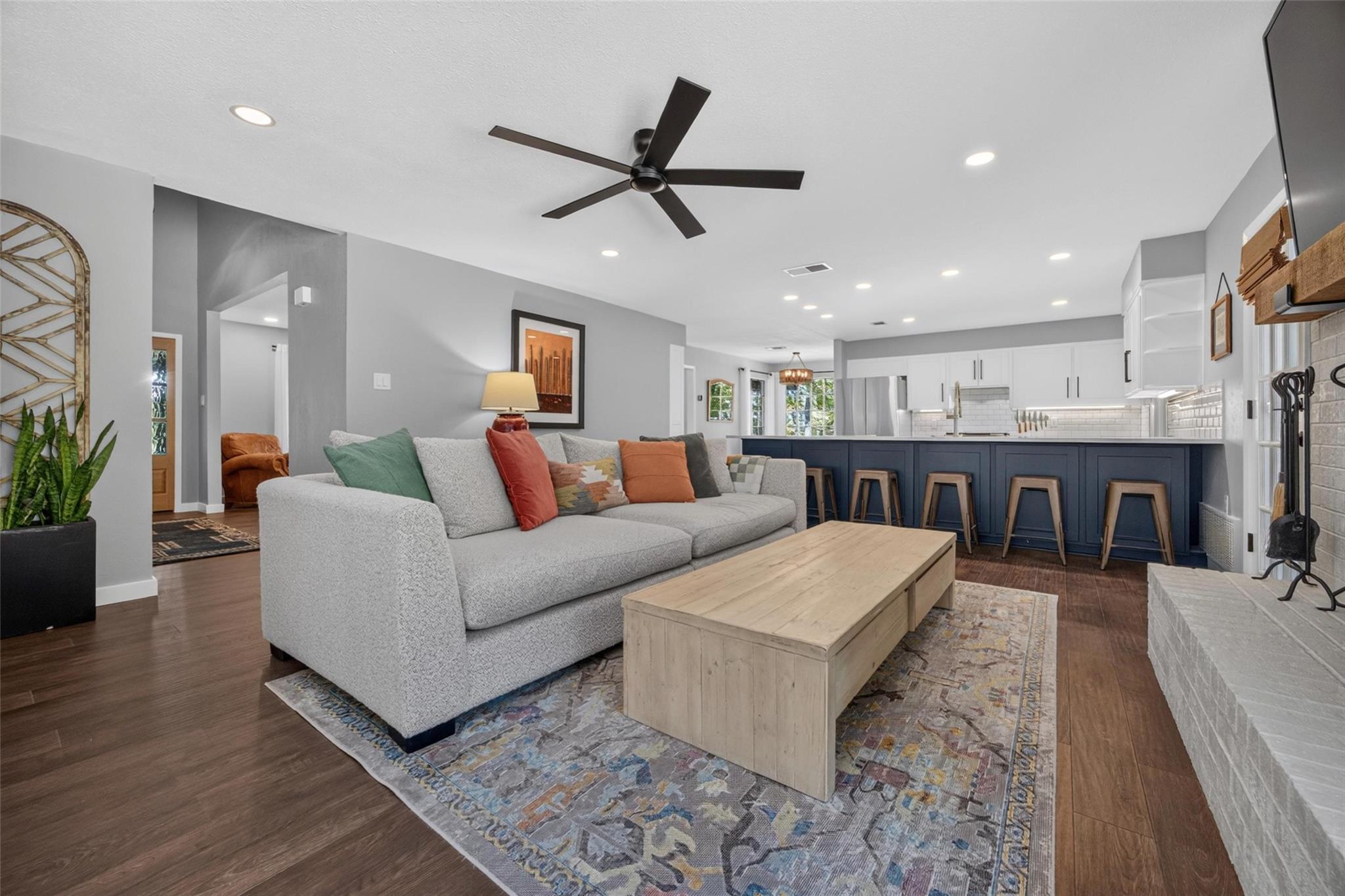 1609 Ems Road West Fort Worth, TX 76116 - Photo 14 of 39 Gallery Image 14