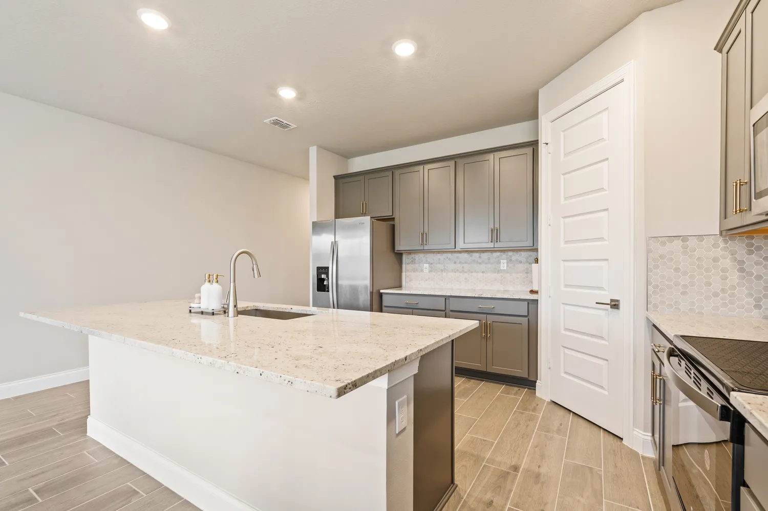 $499,990 | 9049 Dahlia Circle, Port St. Lucie, FL 34986