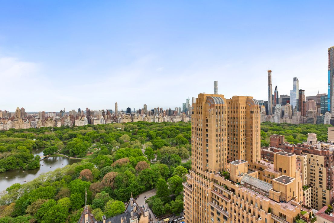 $875,000 | 15 West 72nd Street, Unit 5T | Upper West Side