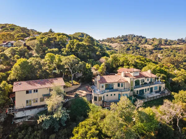 $12,000,000 | 3680 Paradise Drive, Belvedere Tiburon, CA 94920