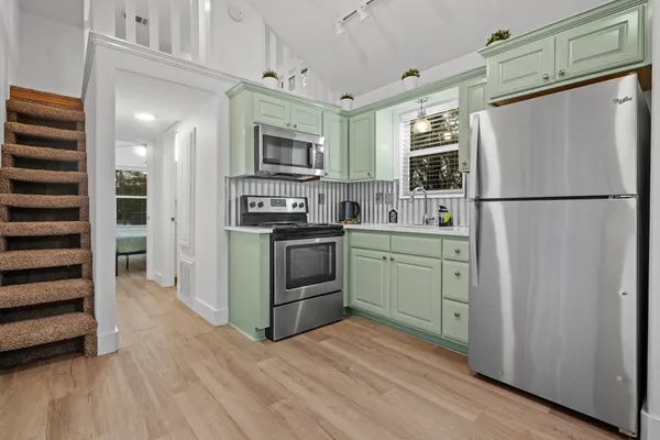 $915,000 | 1100 Live Oak Road, Leander, TX 78641