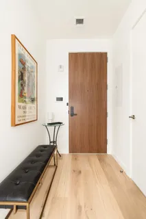 $998,500 | 135 East 47th Street, Unit 3B | Midtown East