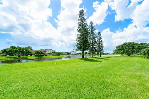 $99,000 | 2046 Rexford Drive, Unit C, Boca Raton, FL 33434