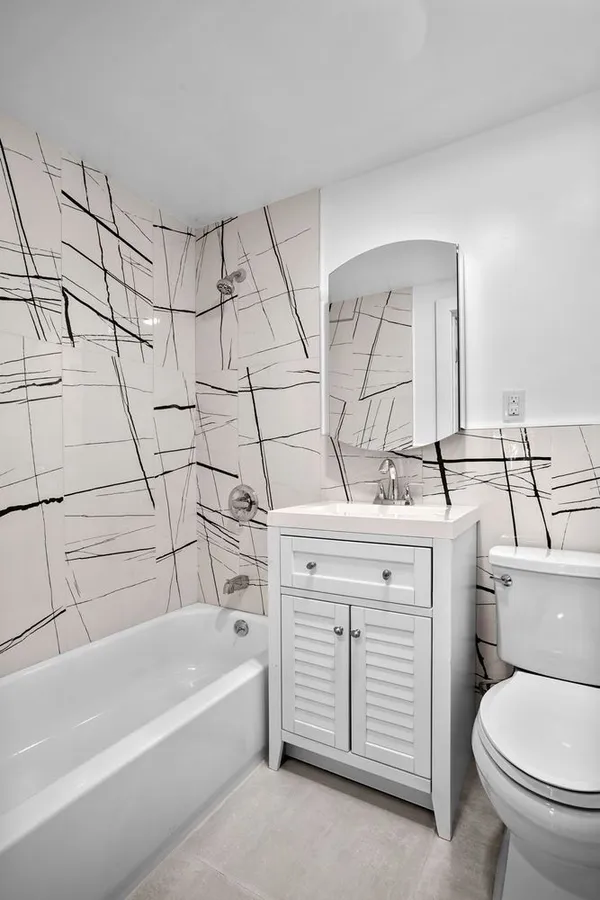 $5,200 | 791 Lexington Avenue, Unit 2 | Bedford-Stuyvesant