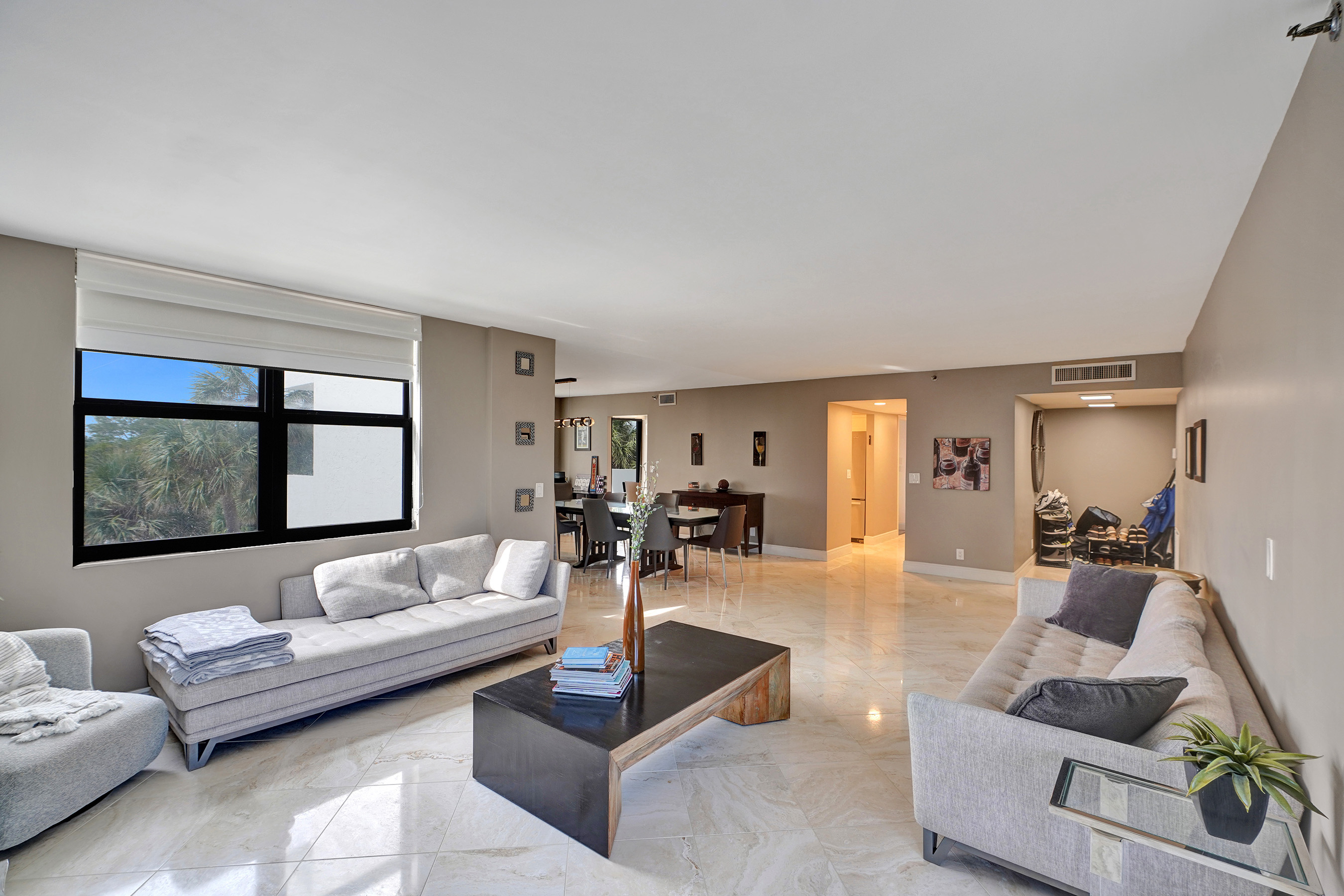 2001 North Ocean Boulevard, Unit 305 Boca Raton, FL 33431 - Photo 7 of 42