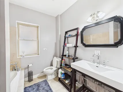 $345,000 | 5237 South Michigan Avenue, Unit 2N, Chicago, IL 60615