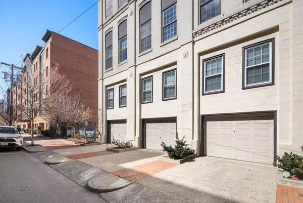 $4,350 | 222 Clinton Street, Unit 13, Hoboken, NJ 07030