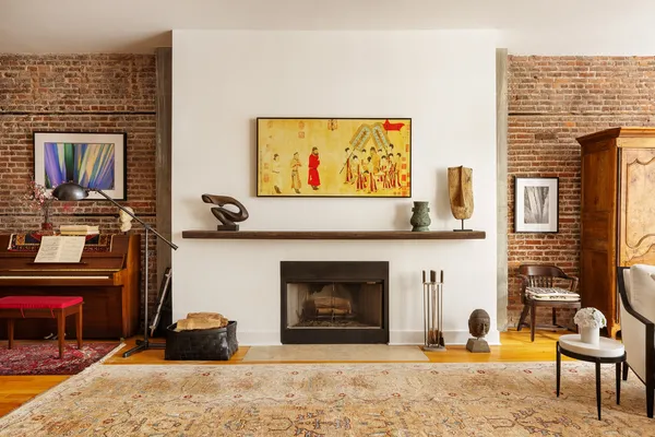 $2,490,000 | 354 Broadway, Unit 4 | TriBeCa