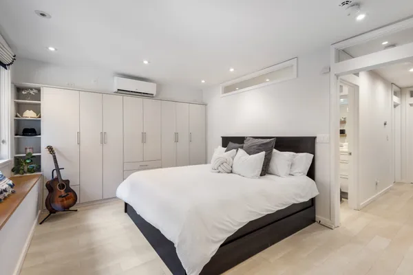 Contact Agent | 24 Dartmouth Place, Unit 24, Boston, MA 02116