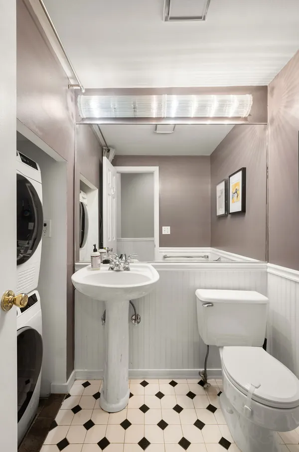 $4,350 | 222 Clinton Street, Unit 13, Hoboken, NJ 07030