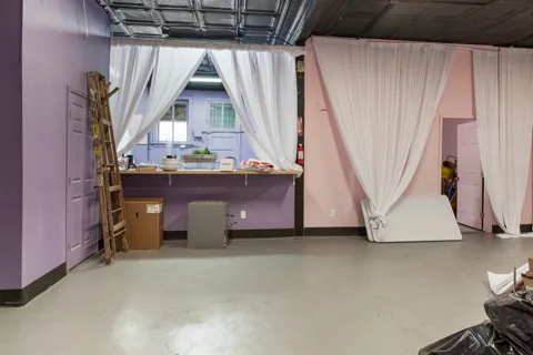 $550,000 | 5464 Gravois Avenue, St. Louis, MO 63116