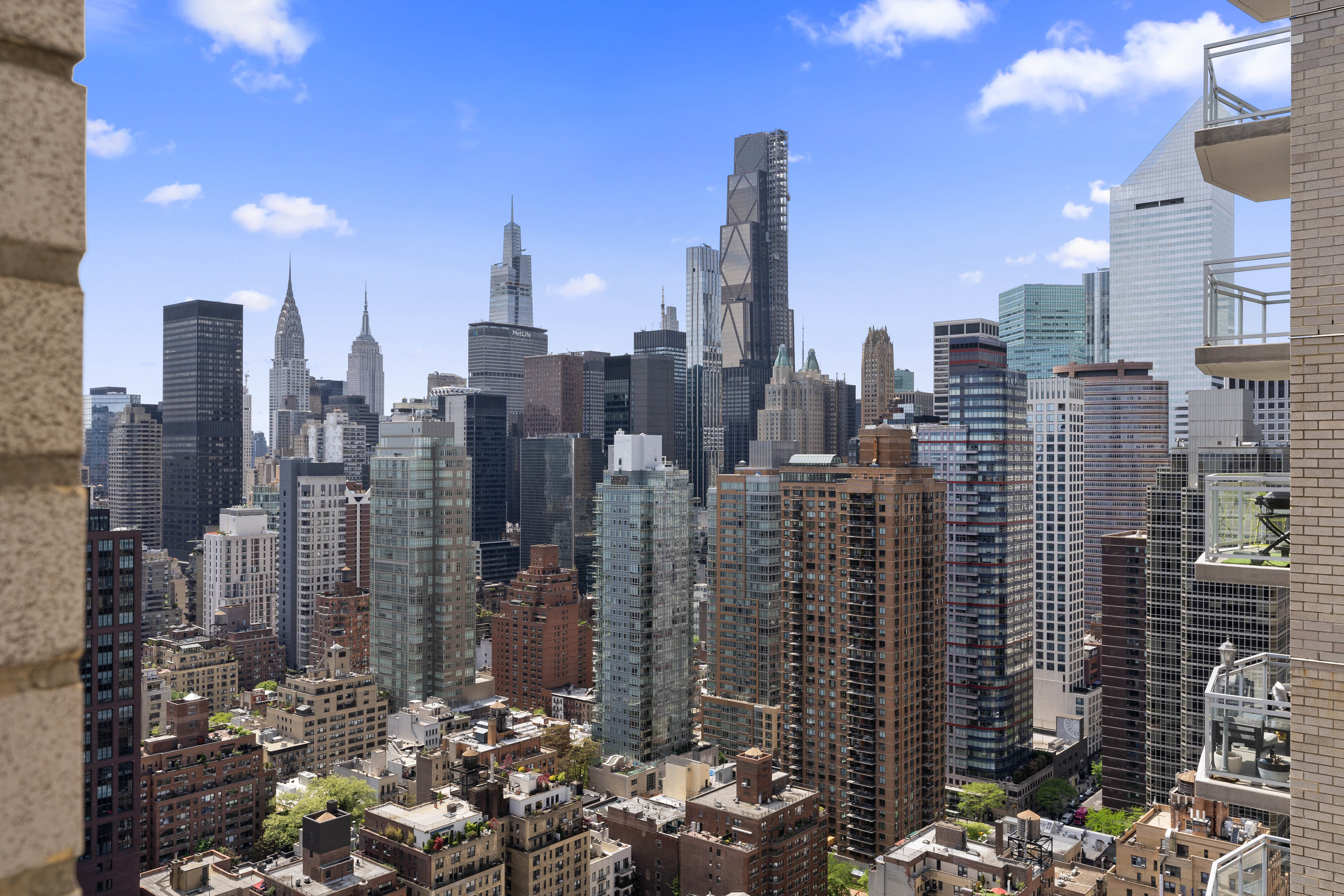 400 East 56th Street, Unit 38S Manhattan, NY 10022 - Photo 12 of 16 a view of a city with tall buildings