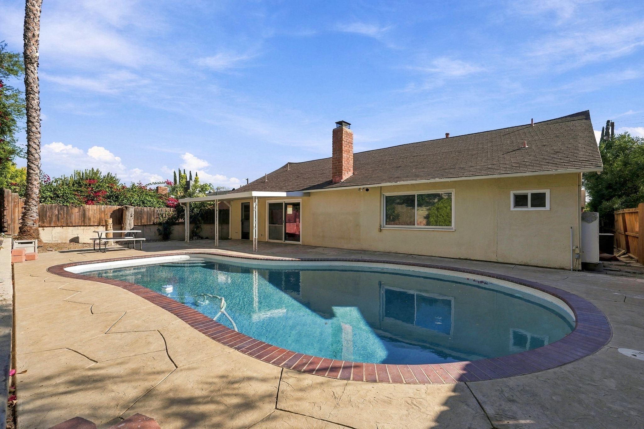 24107 Highlander Road West Hills, CA 91307 - Photo 22 of 34 Gallery Image 22