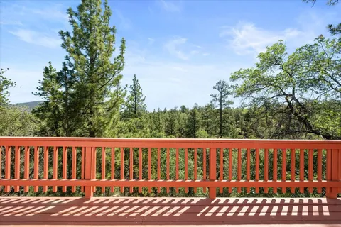 $470,000 | 530 Villa Grove Avenue, Big Bear City, CA 92314