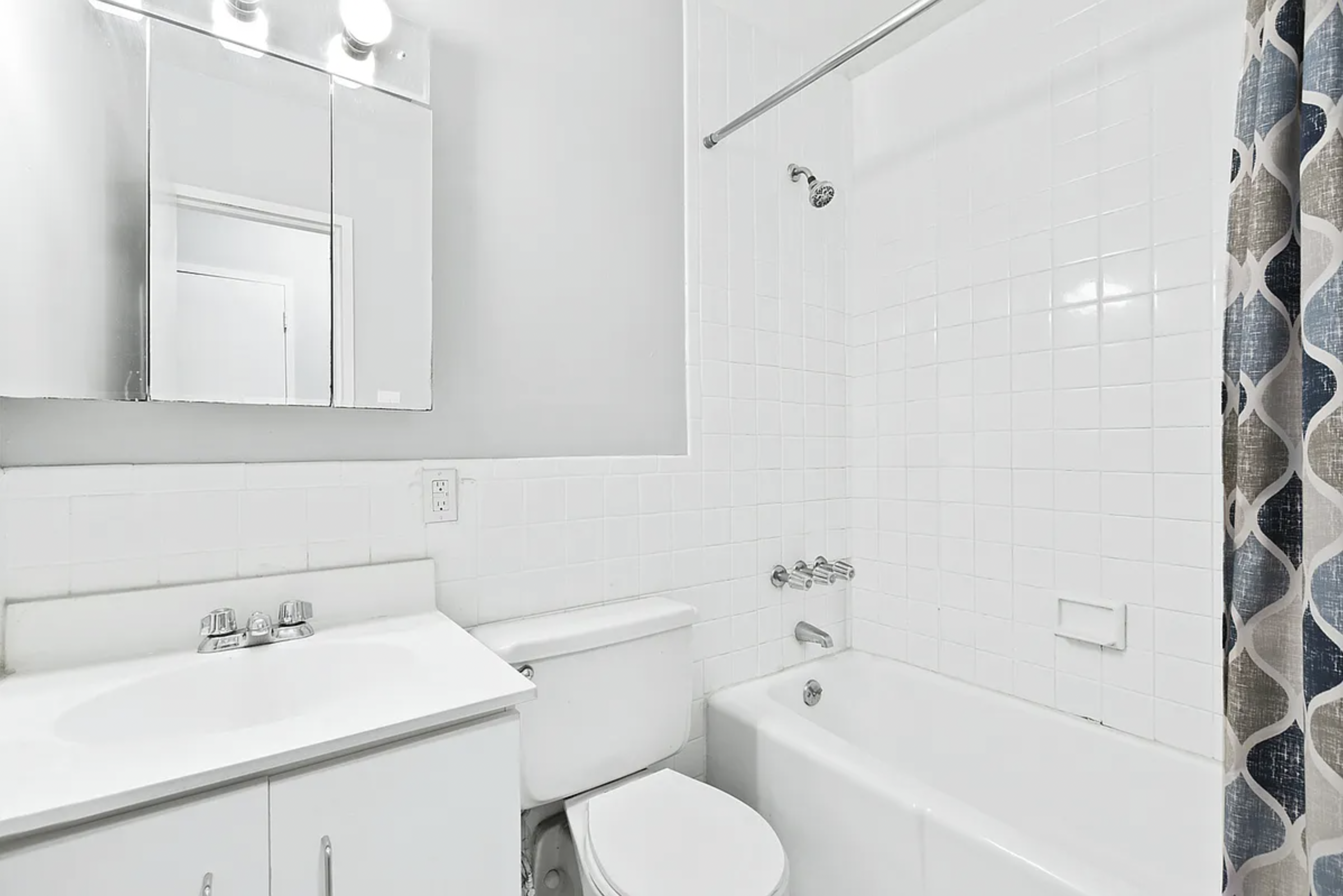 343 East 76th Street, Unit 5B Manhattan, NY 10021 - Photo 5 of 6