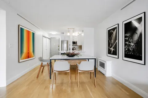 $695,000 | 160 East 27th Street, Unit 8F | Kips Bay