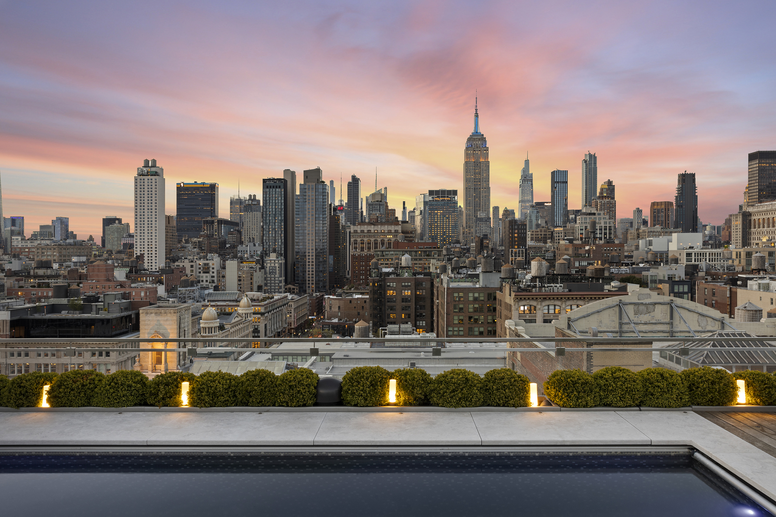 55 West 17th Street, Unit PH Manhattan, NY 10011 - Photo 29 of 36 a view of a city with tall buildings