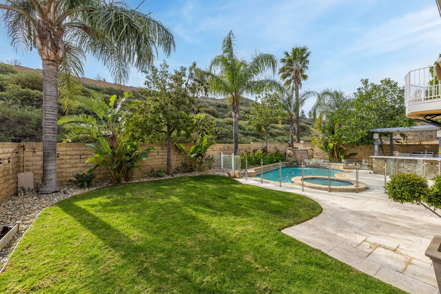 $1,690,000 | Wynfreed Lane, Porter Ranch, CA 91326