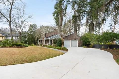 $1,650,000 | Undisclosed Address, Mount Pleasant, SC 29464