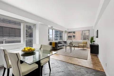 $1,195,000 | 321 East 48th Street, Unit 14B | Midtown East