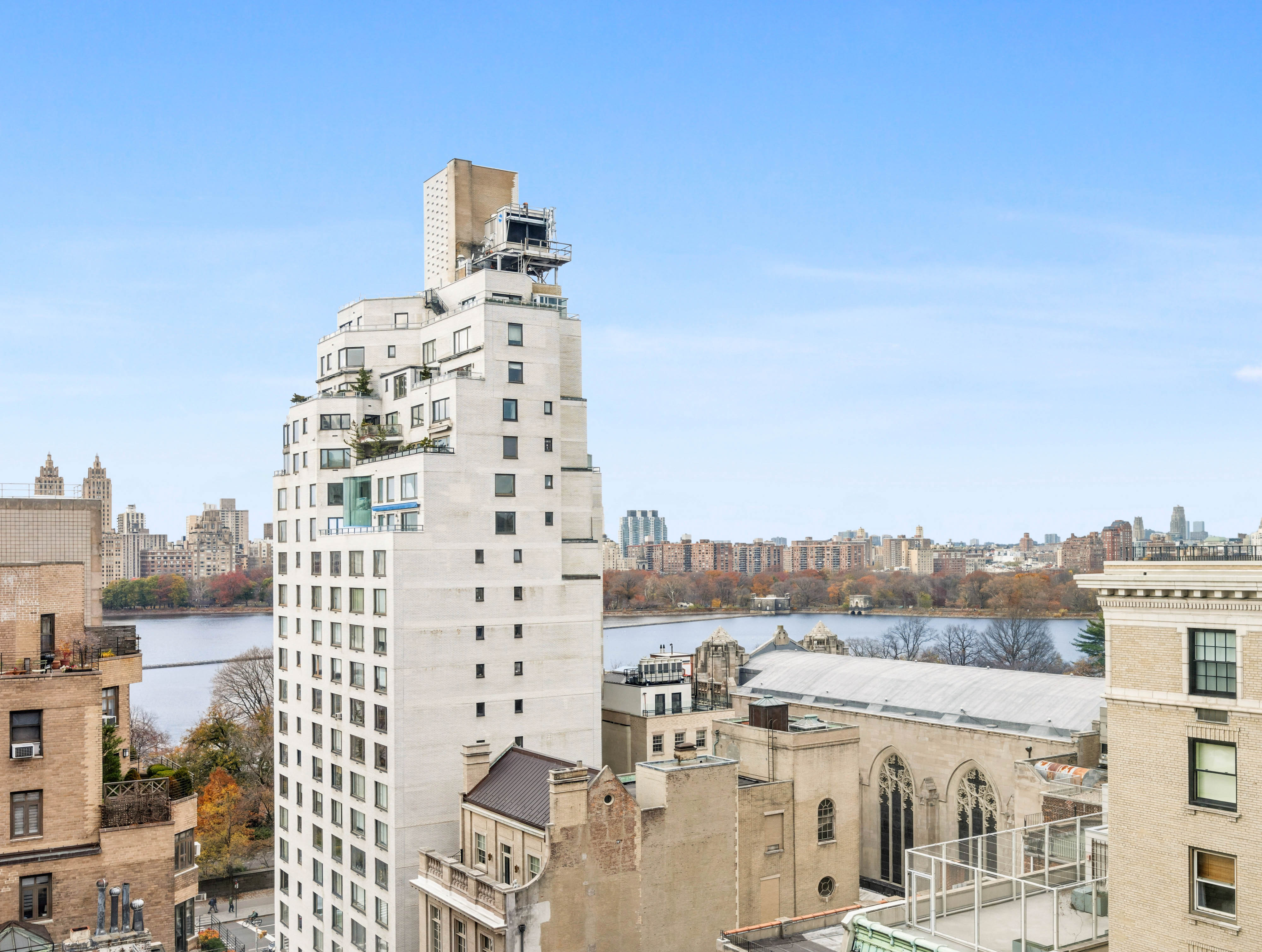 1228 Madison Avenue, Unit 11 Manhattan, NY 10128 - Photo 21 of 22 a picture of city view