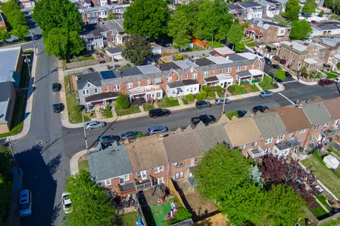$289,000 | 19 West 37th Street, Wilmington, DE 19802