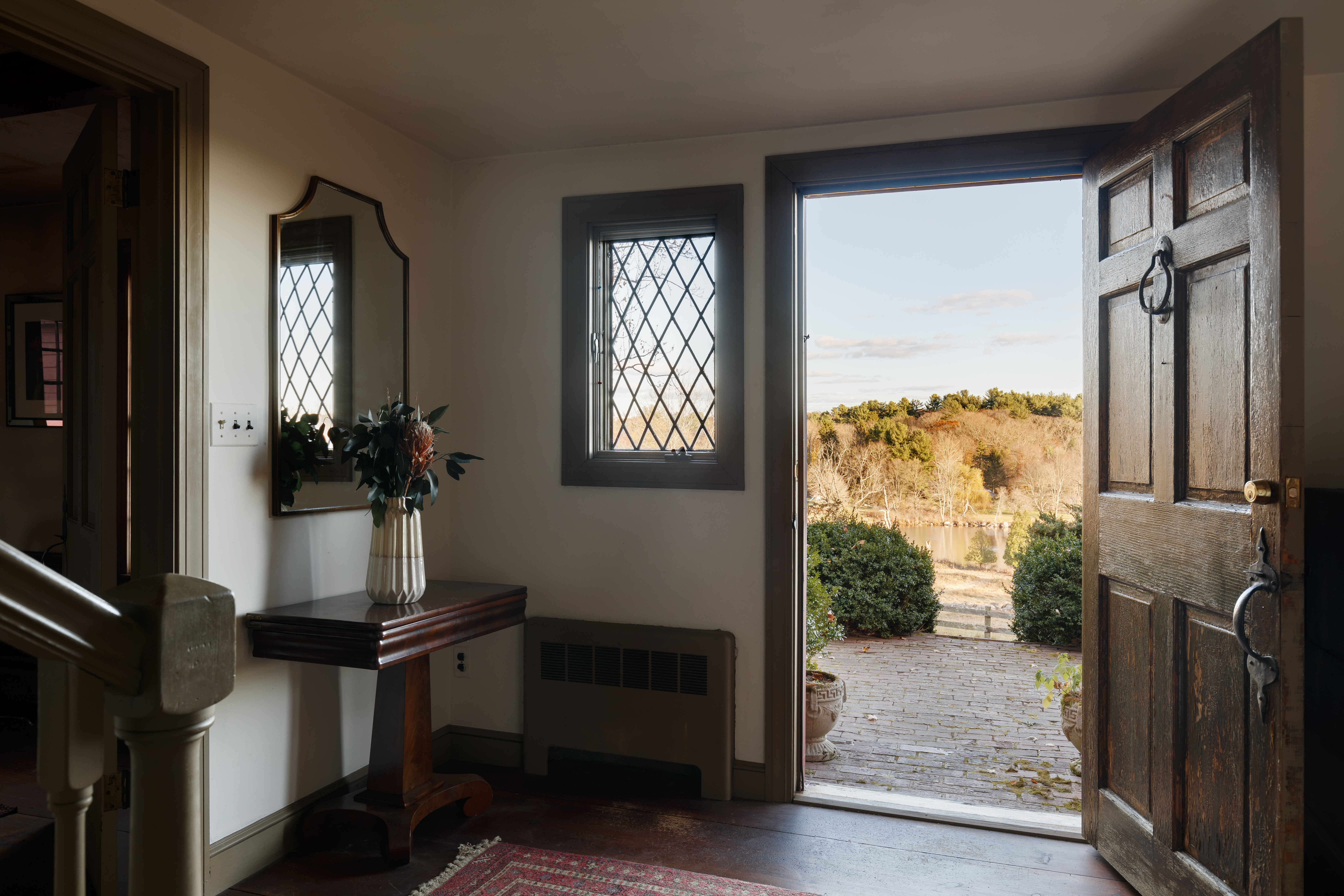 59 Conant Road Lincoln, MA 01773 - Photo 4 of 47 a living room with furniture and a window