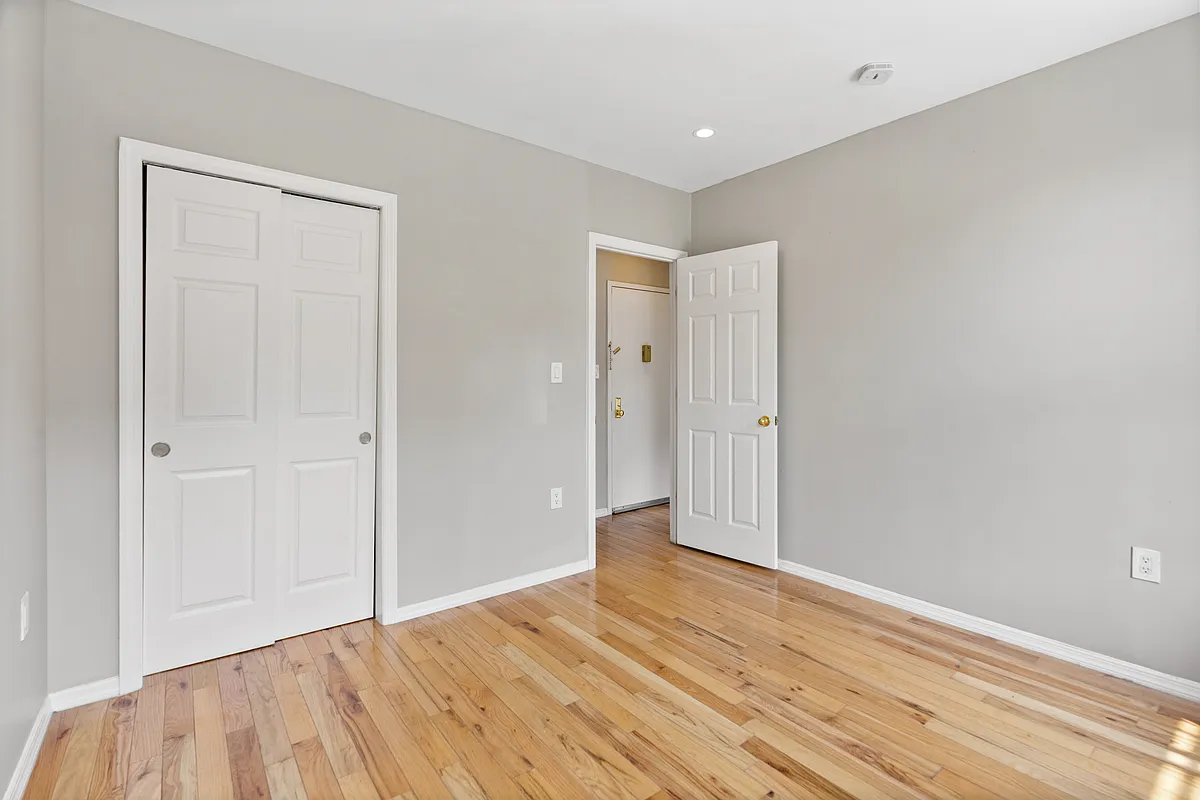 723 11th Avenue, Unit 2A Manhattan, NY 10019 - Photo 2 of 9