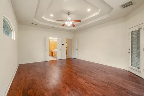 $899,900 | 301 Goldridge Drive, Georgetown, TX 78633