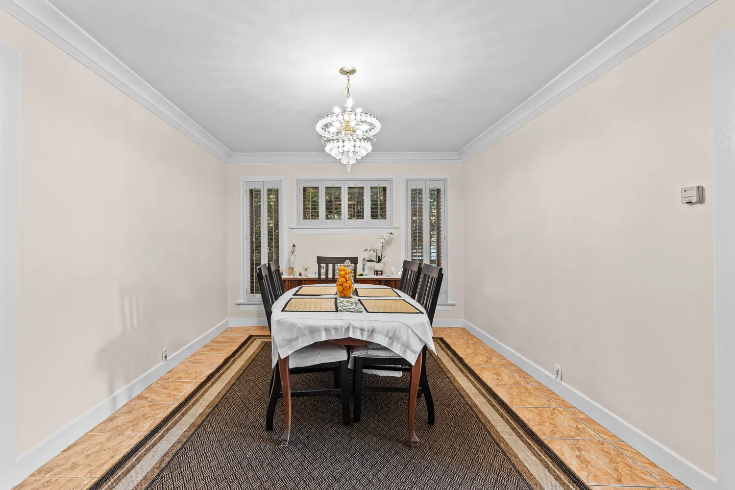 $1,230,000 | 836 North Benton Way, Los Angeles, CA 90026