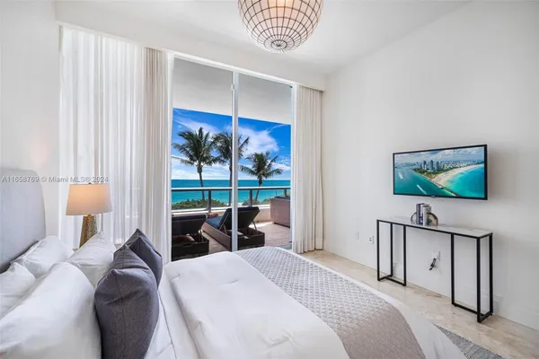 $2,950,000 | 6799 Collins Avenue, Unit 205, Miami Beach, FL 33141