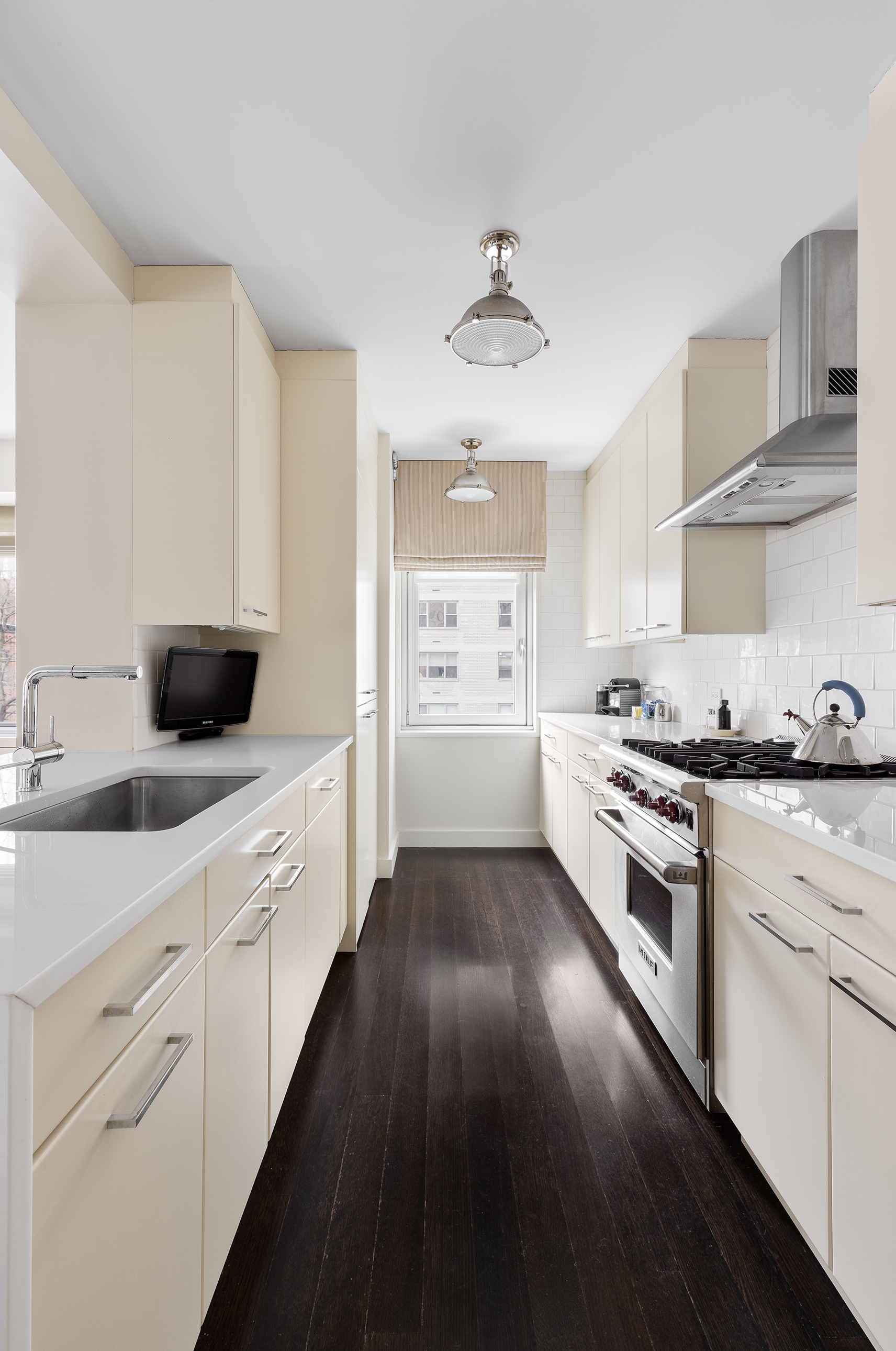 150 East 69th Street, Unit 3FX Manhattan, NY 10021 - Photo 6 of 17